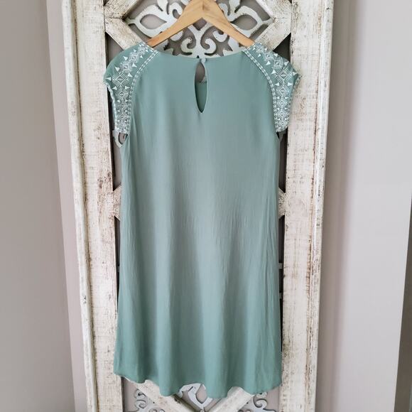 Francesca's Women's Cap Sleeve High Low Embroidered Shift Mini Dress Sage Green - Picture 6 of 9